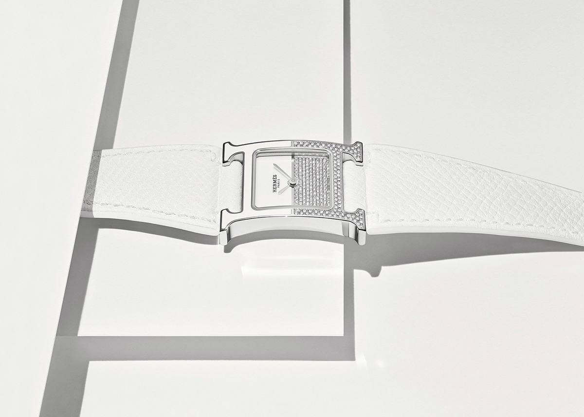 Hermes，belt，cortex，black and white，