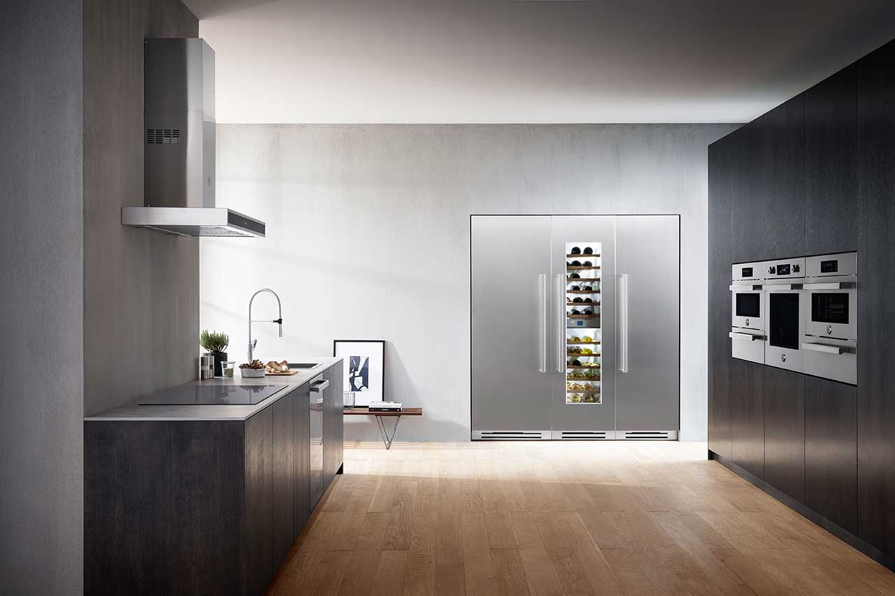 Refrigerator，Electromagnetic stove，oven，beautiful，