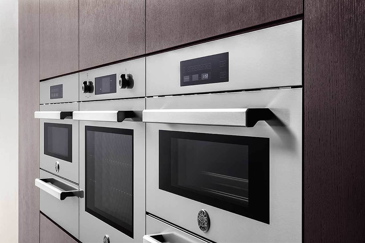 Refrigerator，Electromagnetic stove，oven，beautiful，