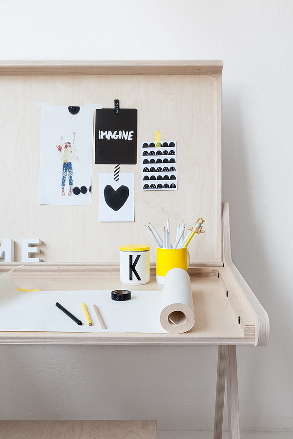multi-function，desk，woodiness，Simplicity，practical，furniture design ，product design，