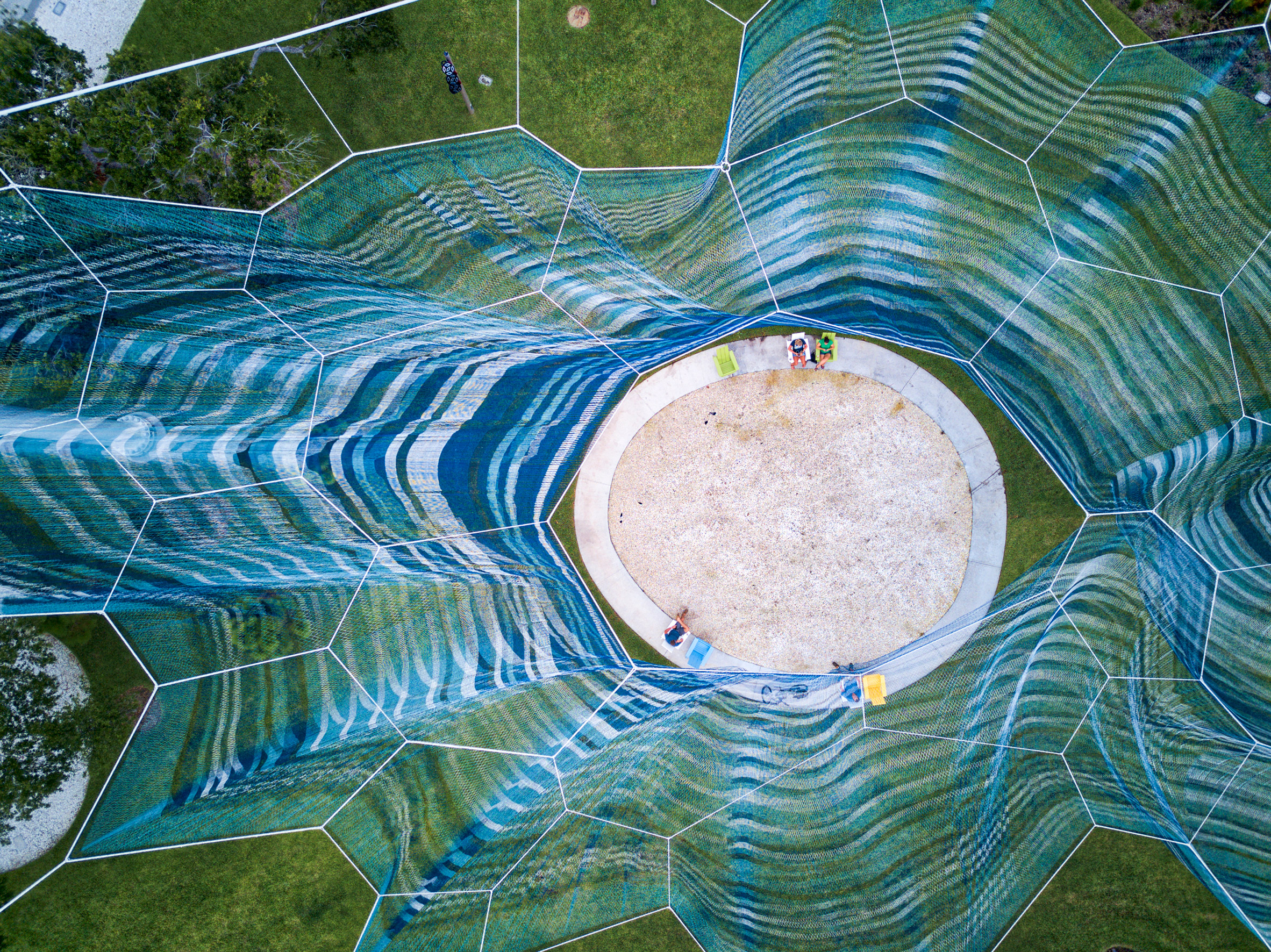 Woven sculpture，Outdoor architecture，Janet Echelman，architectural art，