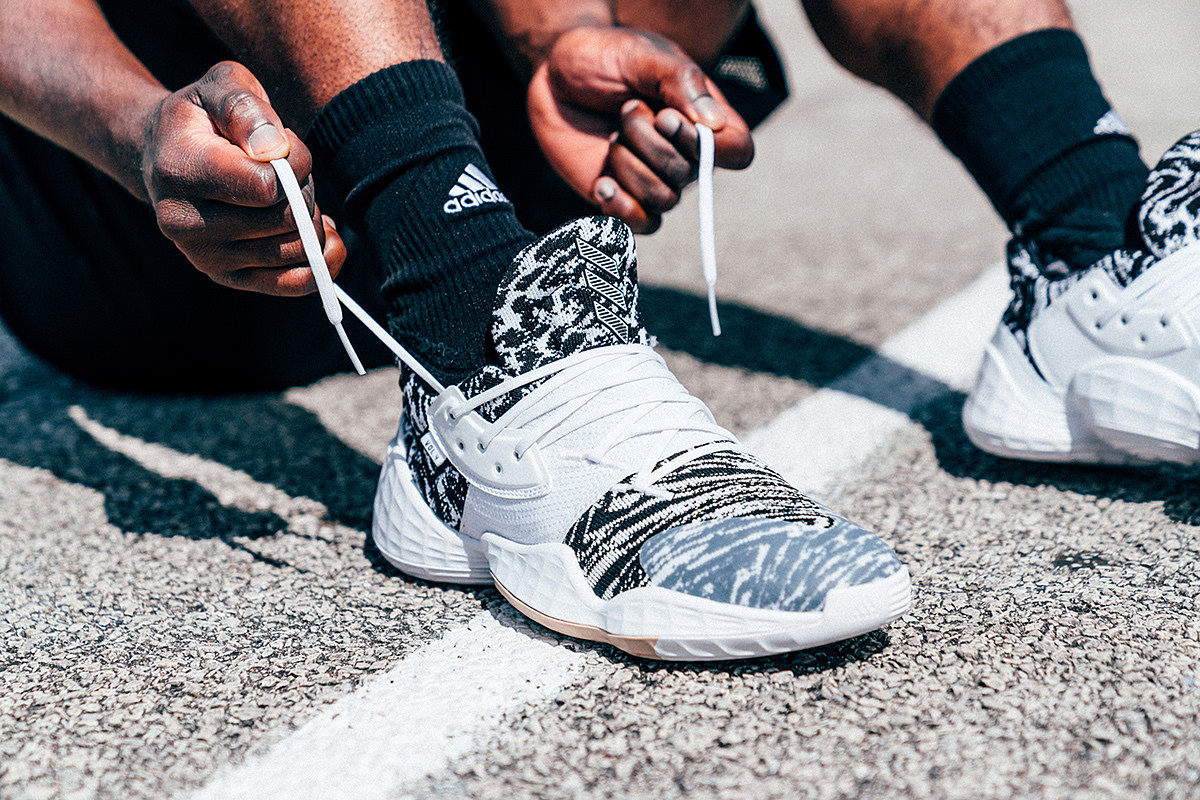 LIGHT STRIKE，adidas，sneakers，Running shoes，
