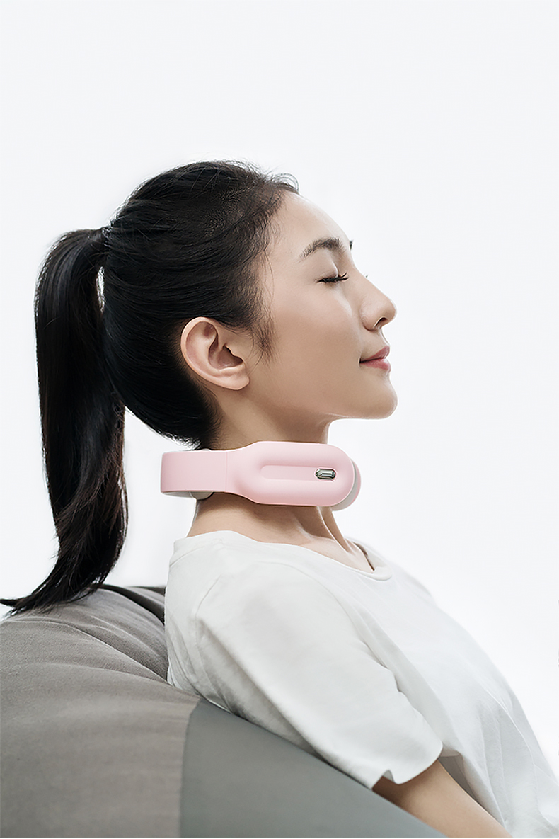 Jiajian geometric industrial design，Neck massage instrument，