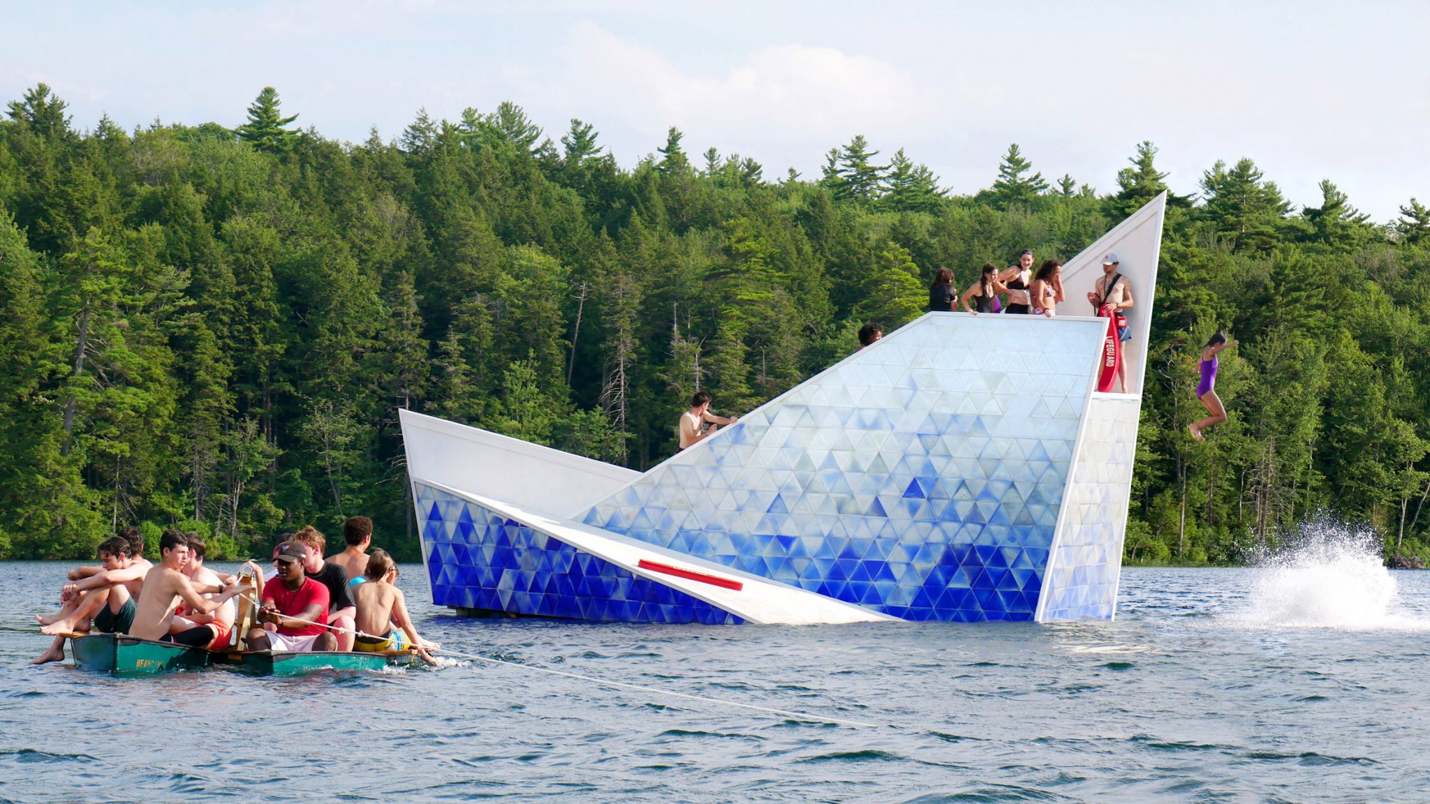 Kristine Klein，Iceberg，motion，platform，Water facilities，camping area，