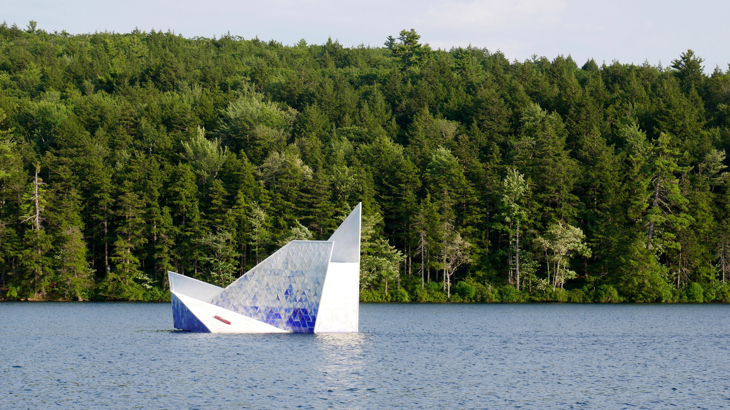 Kristine Klein，Iceberg，motion，platform，Water facilities，camping area，