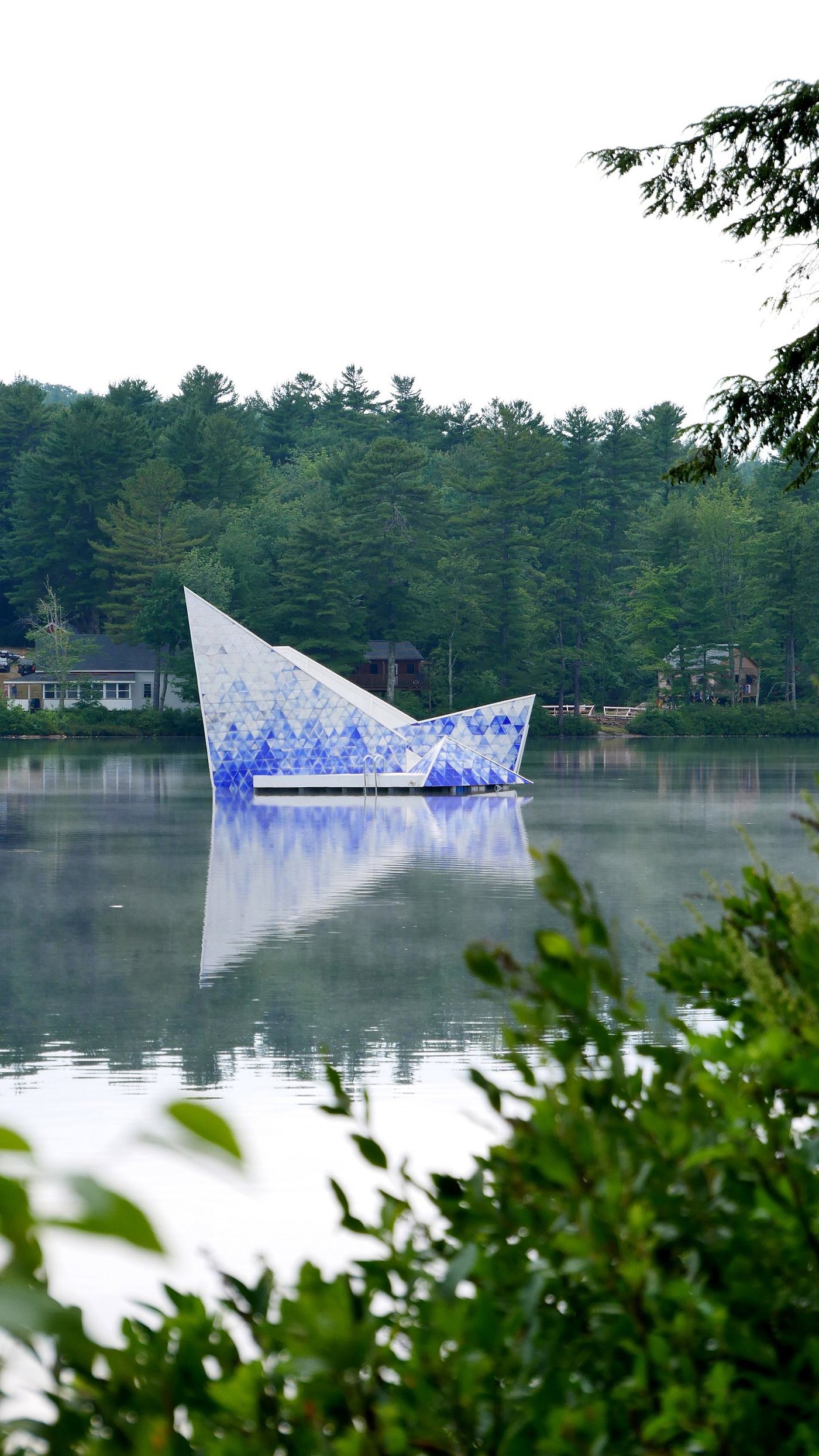 Kristine Klein，Iceberg，motion，platform，Water facilities，camping area，