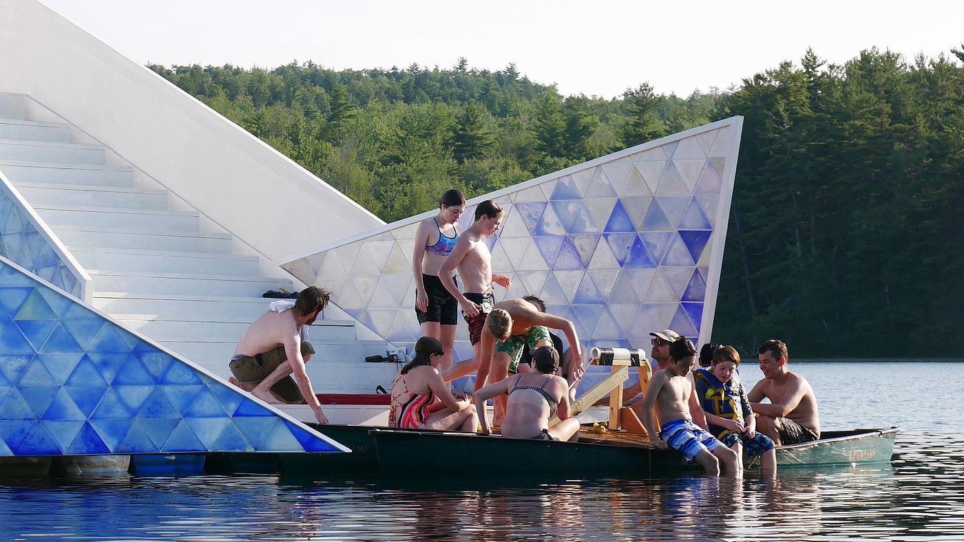 Kristine Klein，Iceberg，motion，platform，Water facilities，camping area，