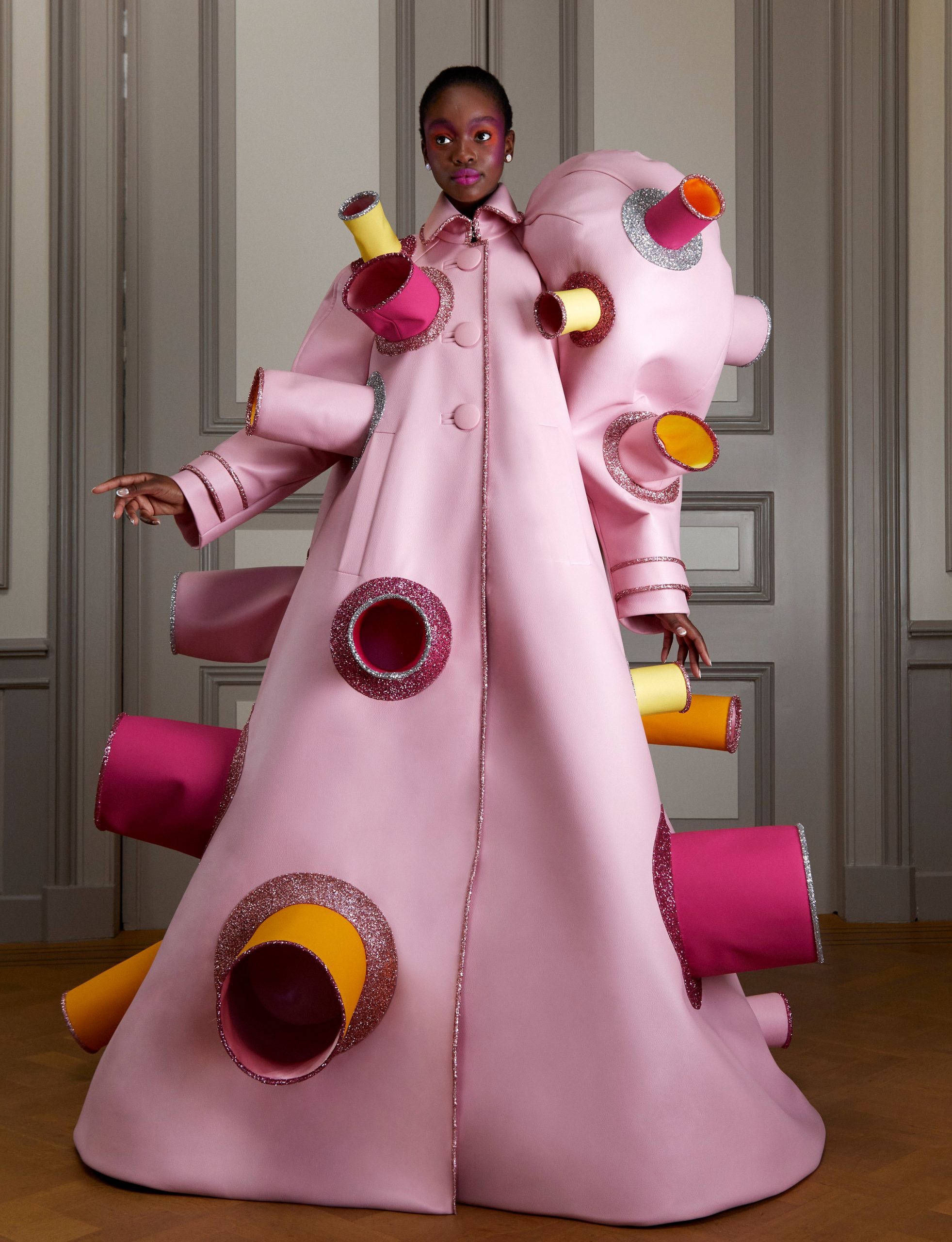 Viktor Rolf，Change，pajamas，leisure wear，fashion，