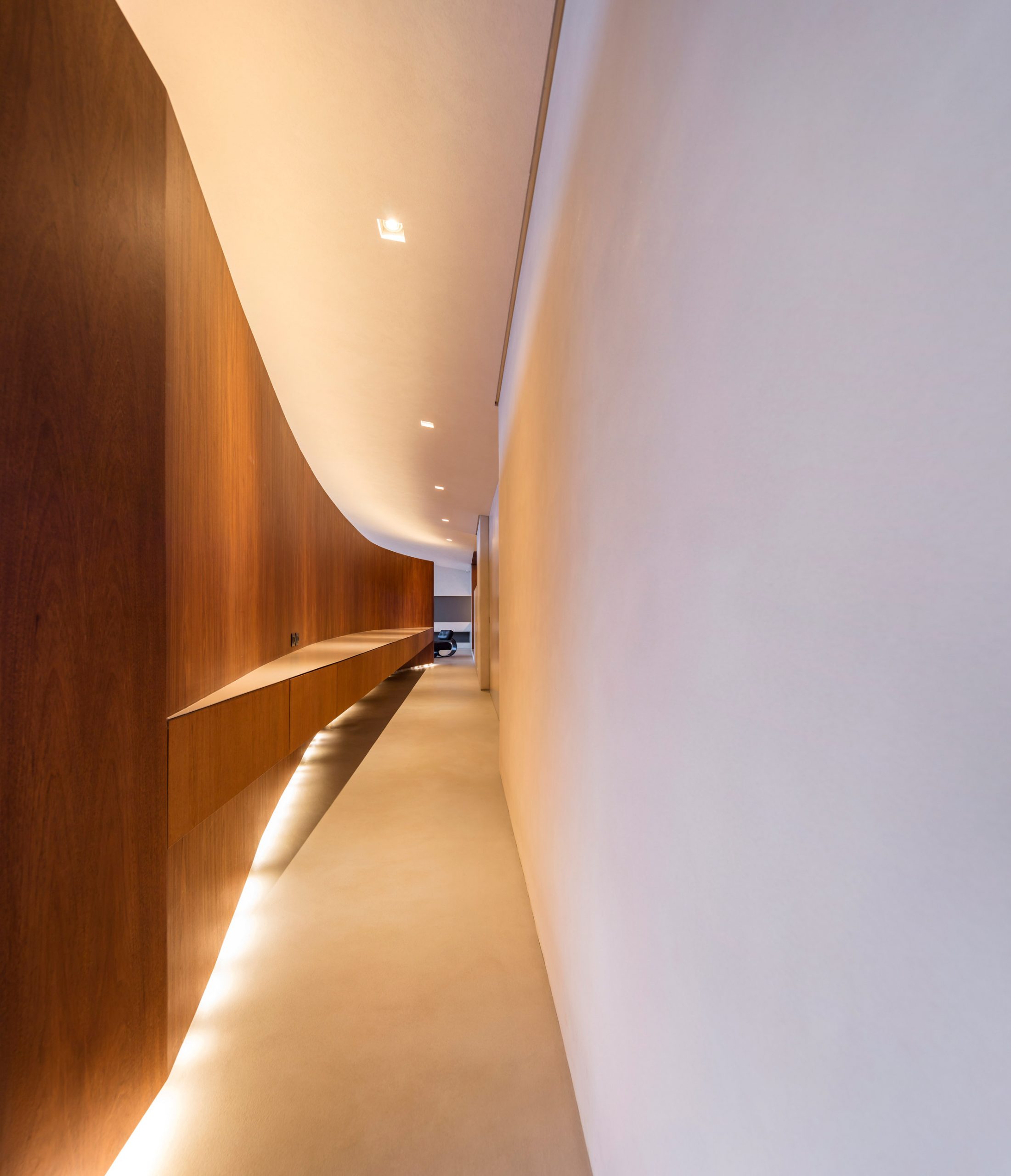 residence，on vacation，leisure time，solar energy，