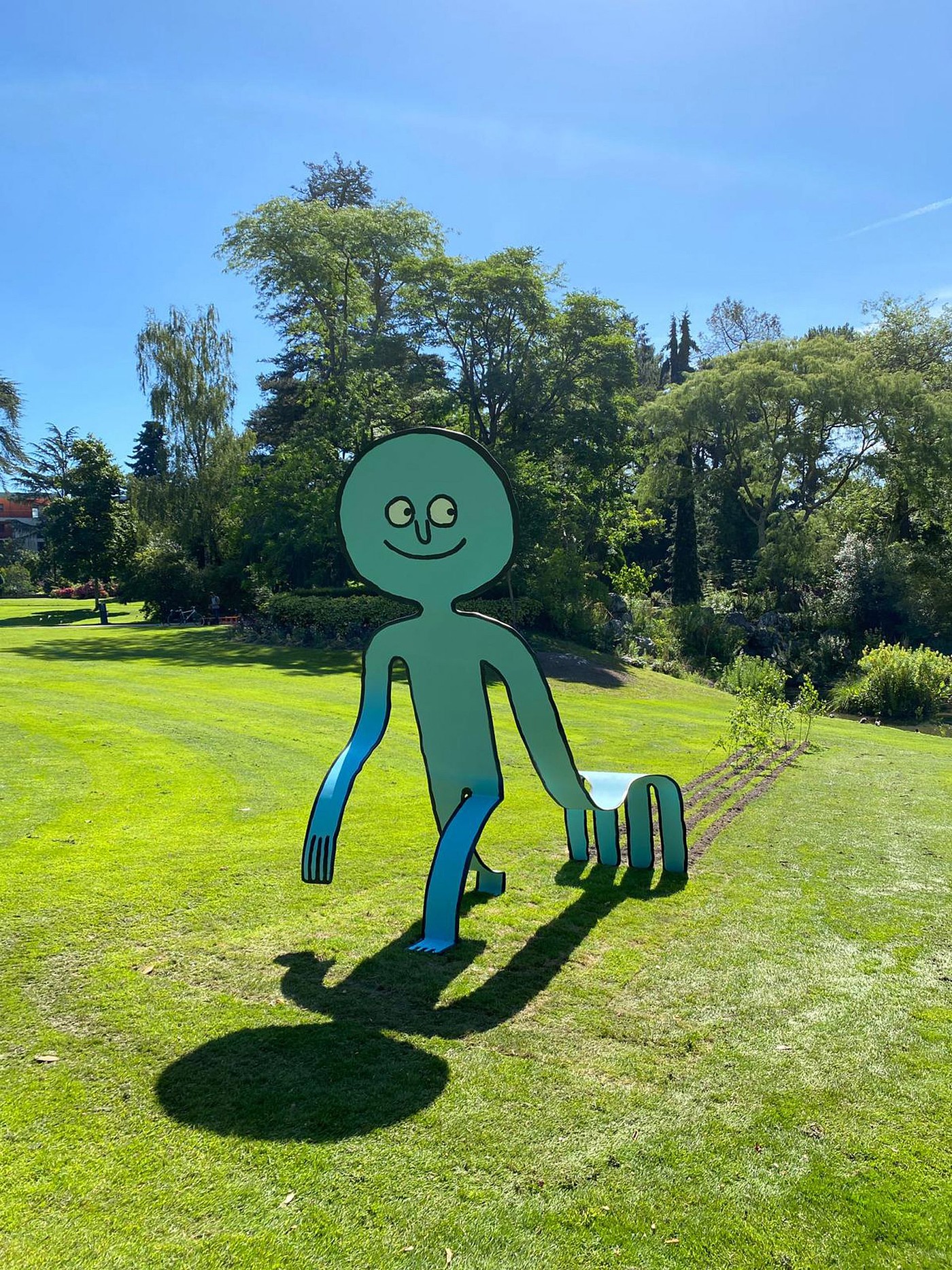 Sculpture，Graffiti，Polyurethane foam，Metal，France，Botanical Garden，