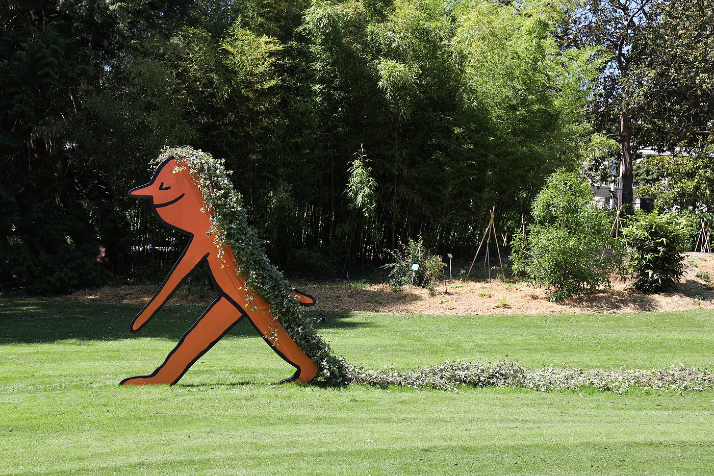 Sculpture，Graffiti，Polyurethane foam，Metal，France，Botanical Garden，