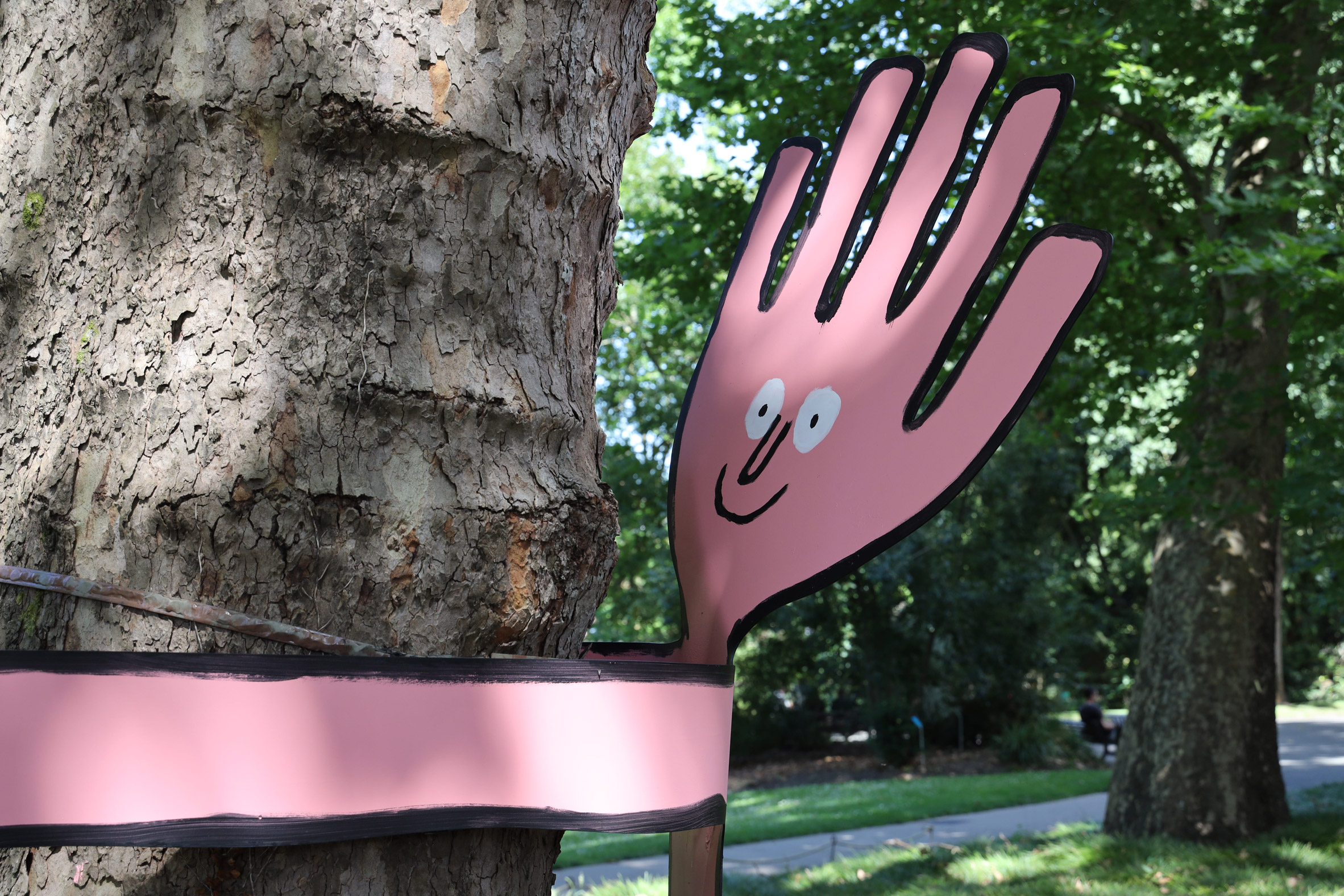 Sculpture，Graffiti，Polyurethane foam，Metal，France，Botanical Garden，