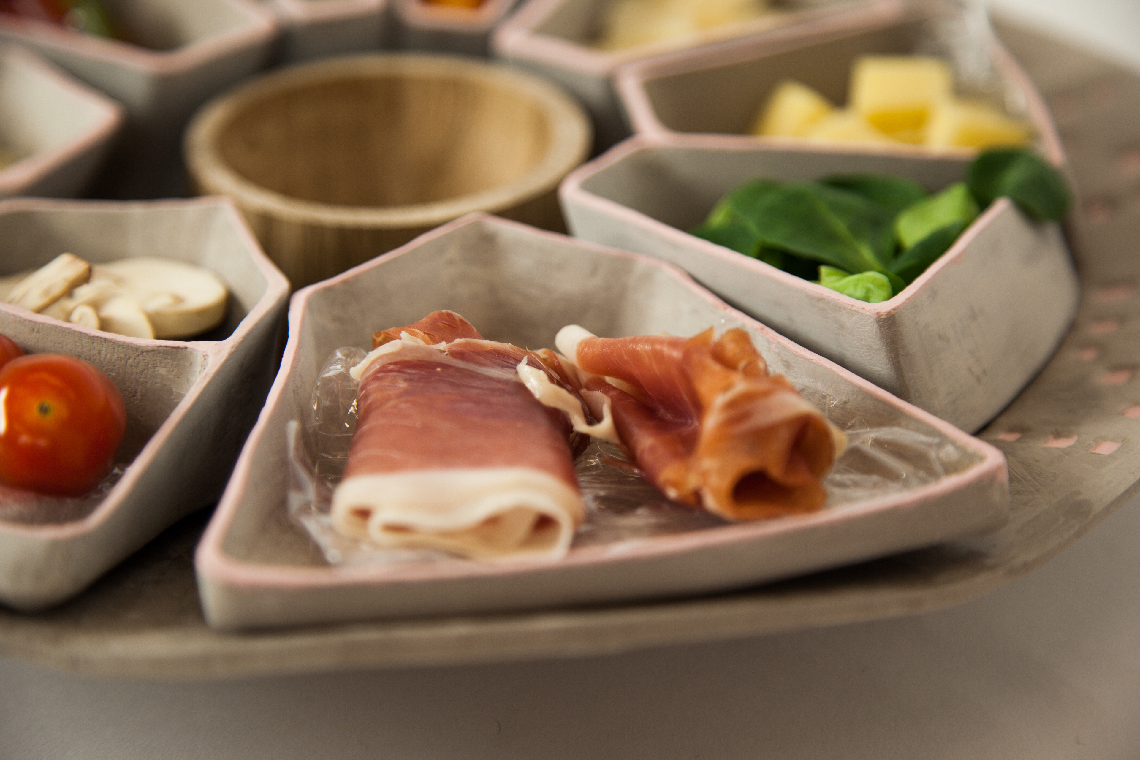 Simplicity，ceramics，delicate，modularization，Dinner plate，