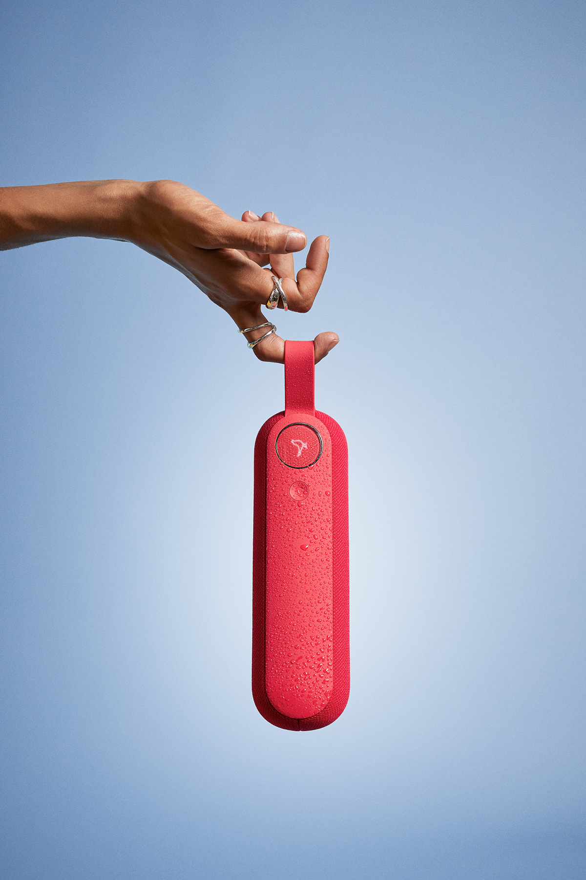 Bluetooth Speaker ，