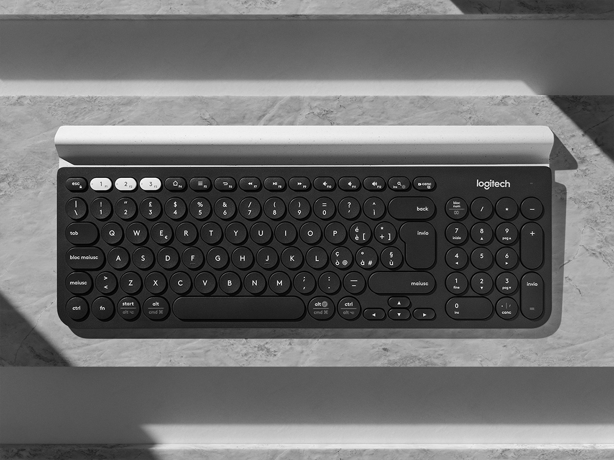 keyboard，logitech，Product photography，black，