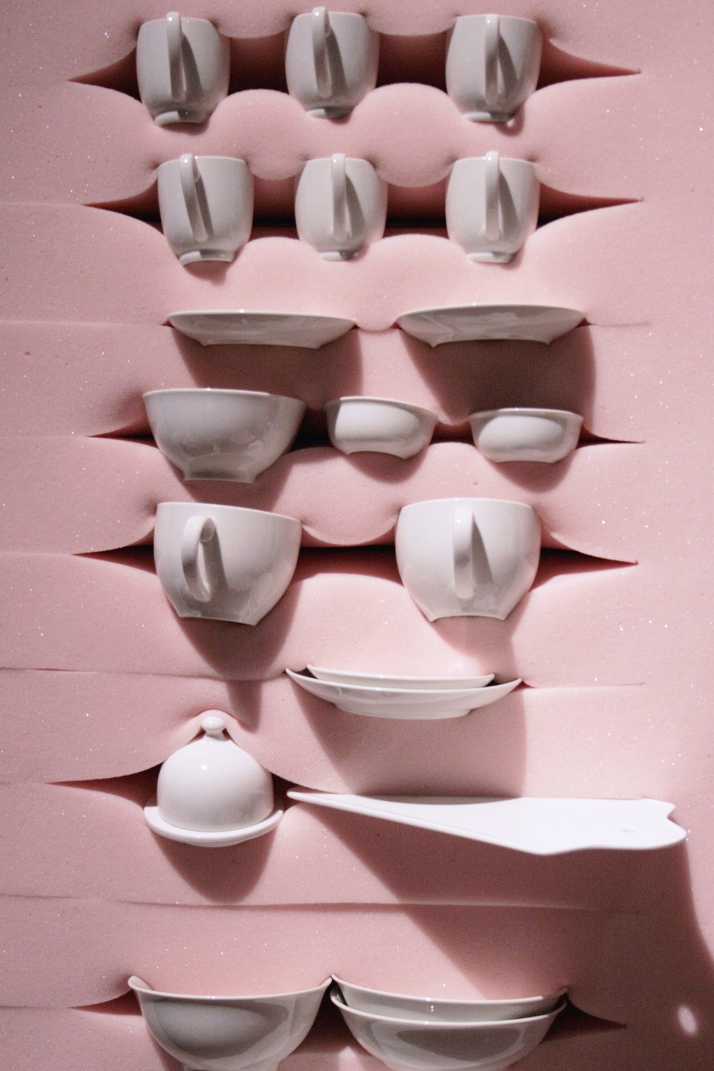 foam，Bookcase，Material Science，cupboard，originality，Speculation，furniture，