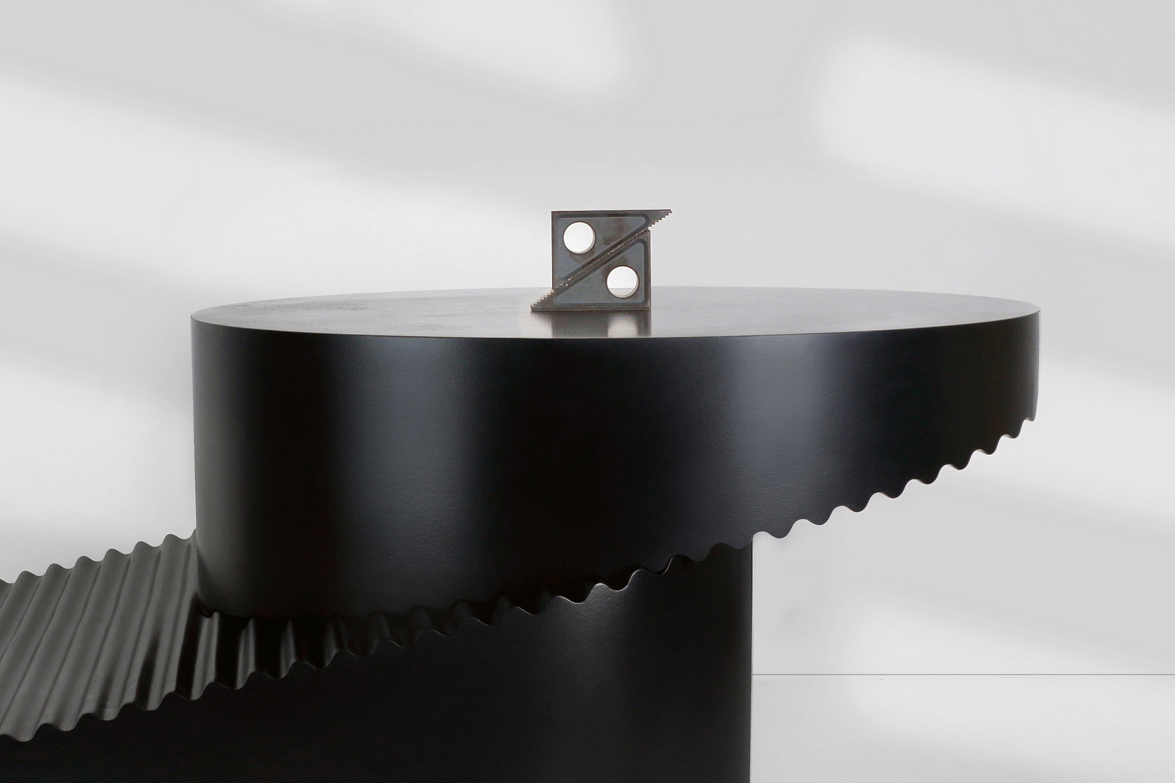 Table，The Step table，furniture，