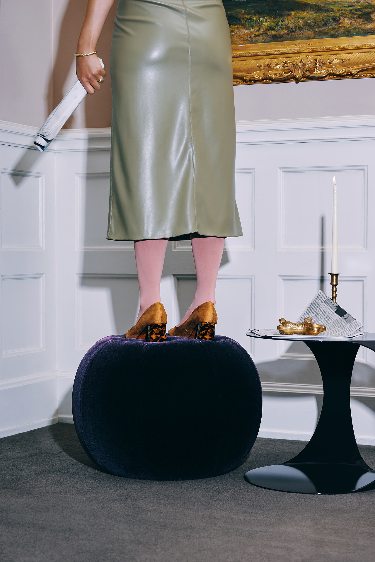 Side table，chair，Interesting，comfortable，