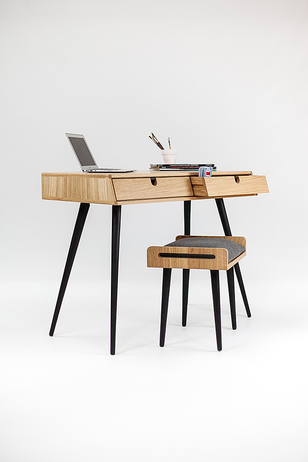 Tables and chairs，Wooden furniture，