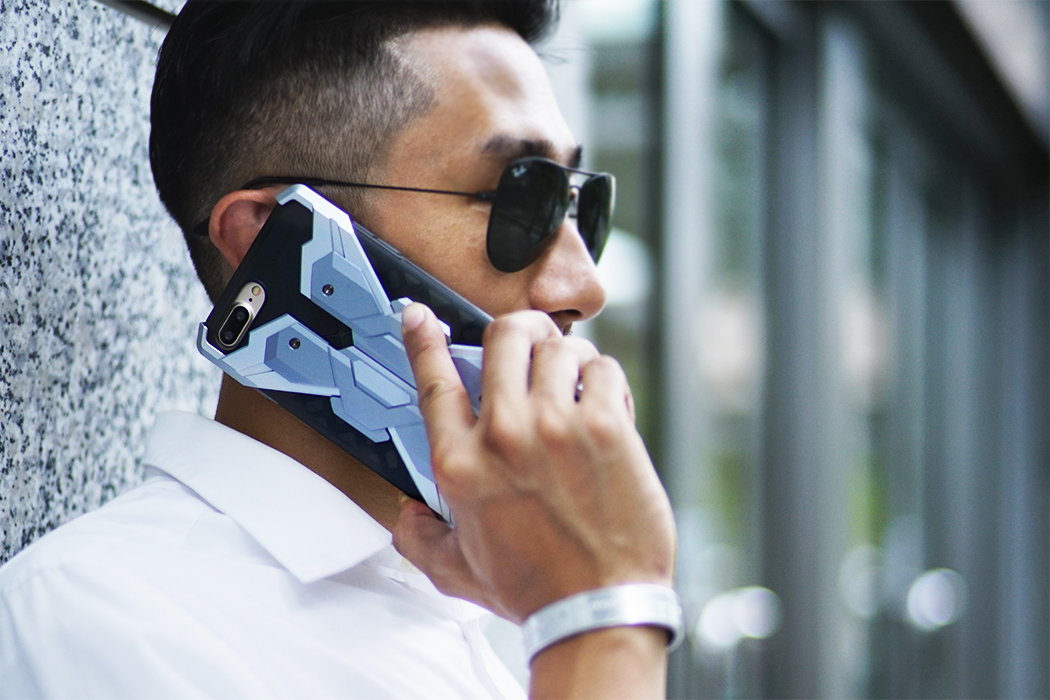 iphone，science fiction，mobile phone，Protective shell，Hard core，armor，