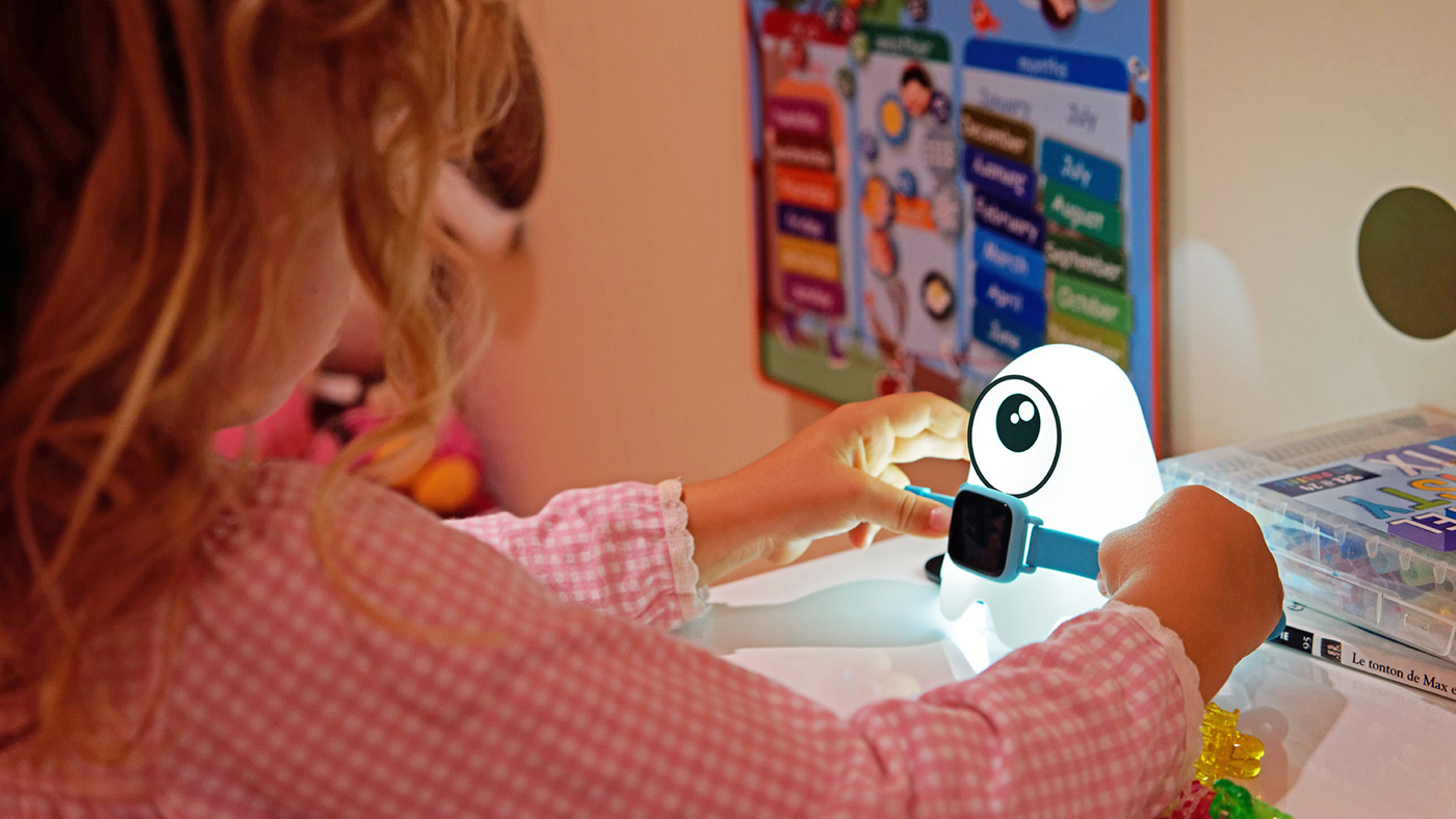 Wrist watch，Intelligent Watch，children，