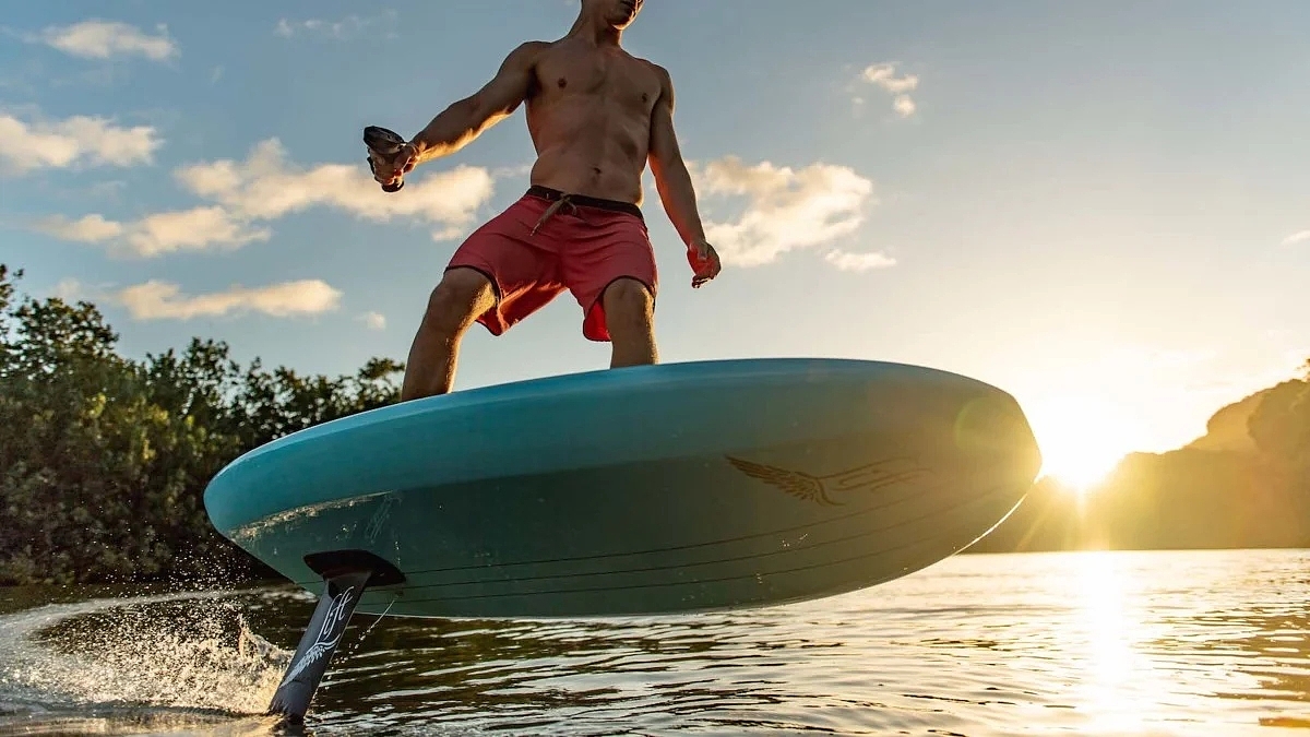 Surf board，Electric，water，Bluetooth，remote control，