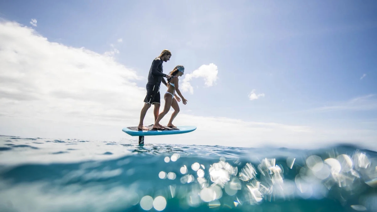 Surf board，Electric，water，Bluetooth，remote control，