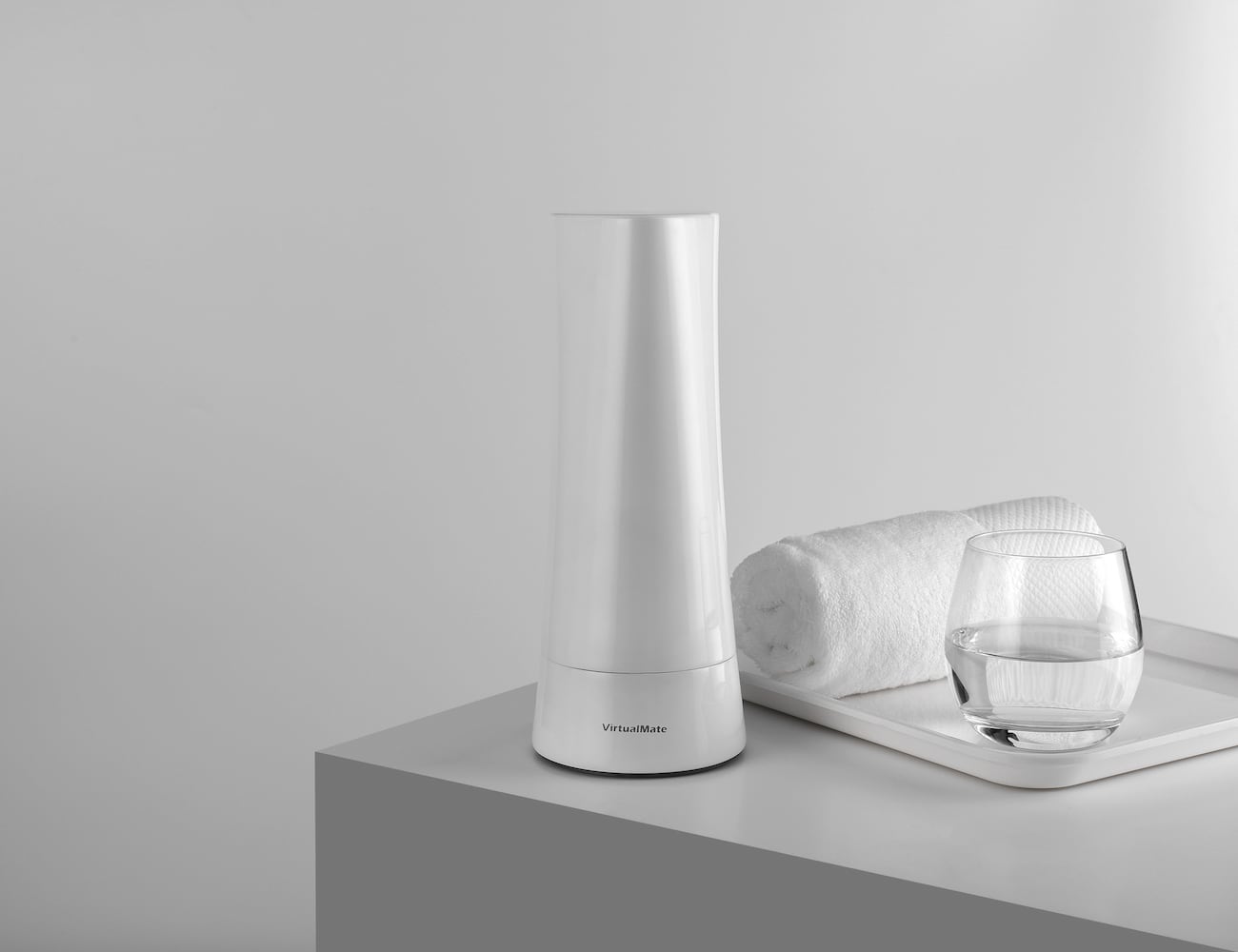 vr，Virtual partner，interactive，white，