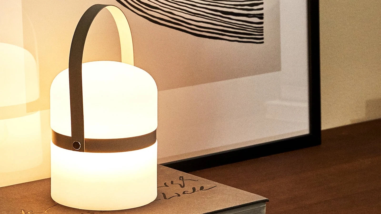 Close，wireless，Bamboo handle，lamp，