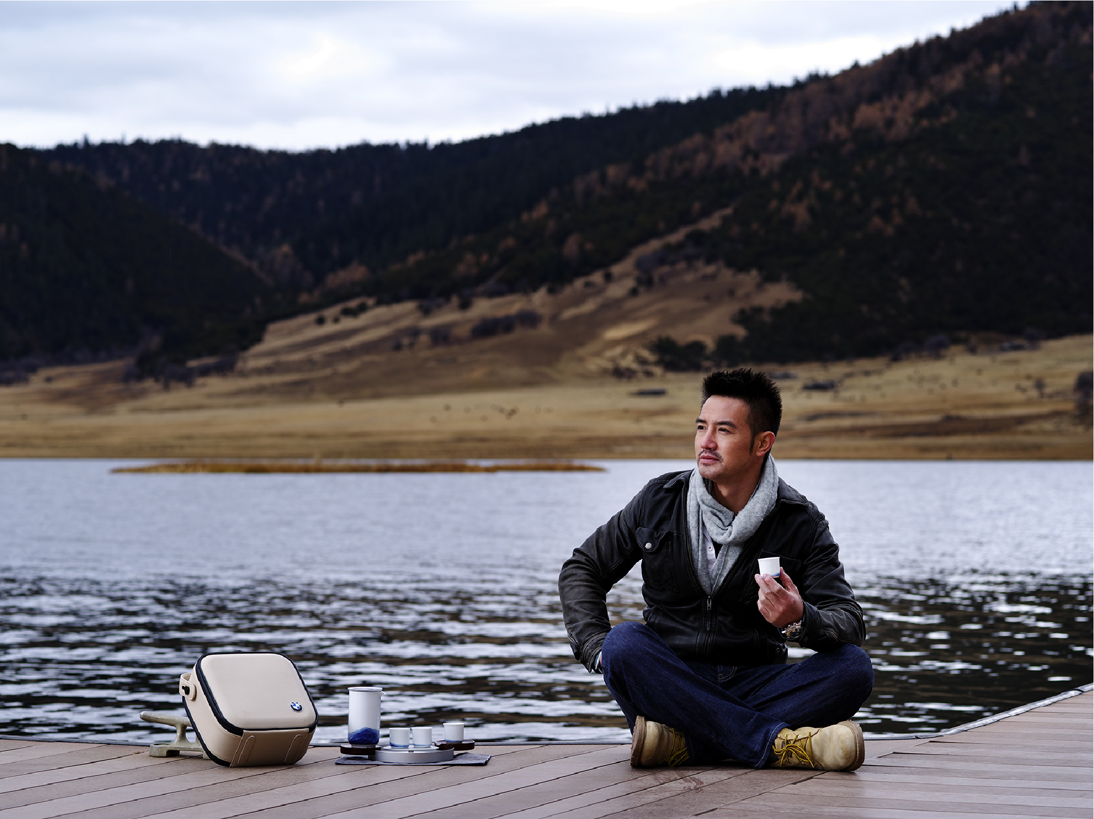 Cultural creativity and life aesthetics，Portable travel tea set，Original product design，Cultural innovation, fashion and youth，BMW zepin concept tea set，