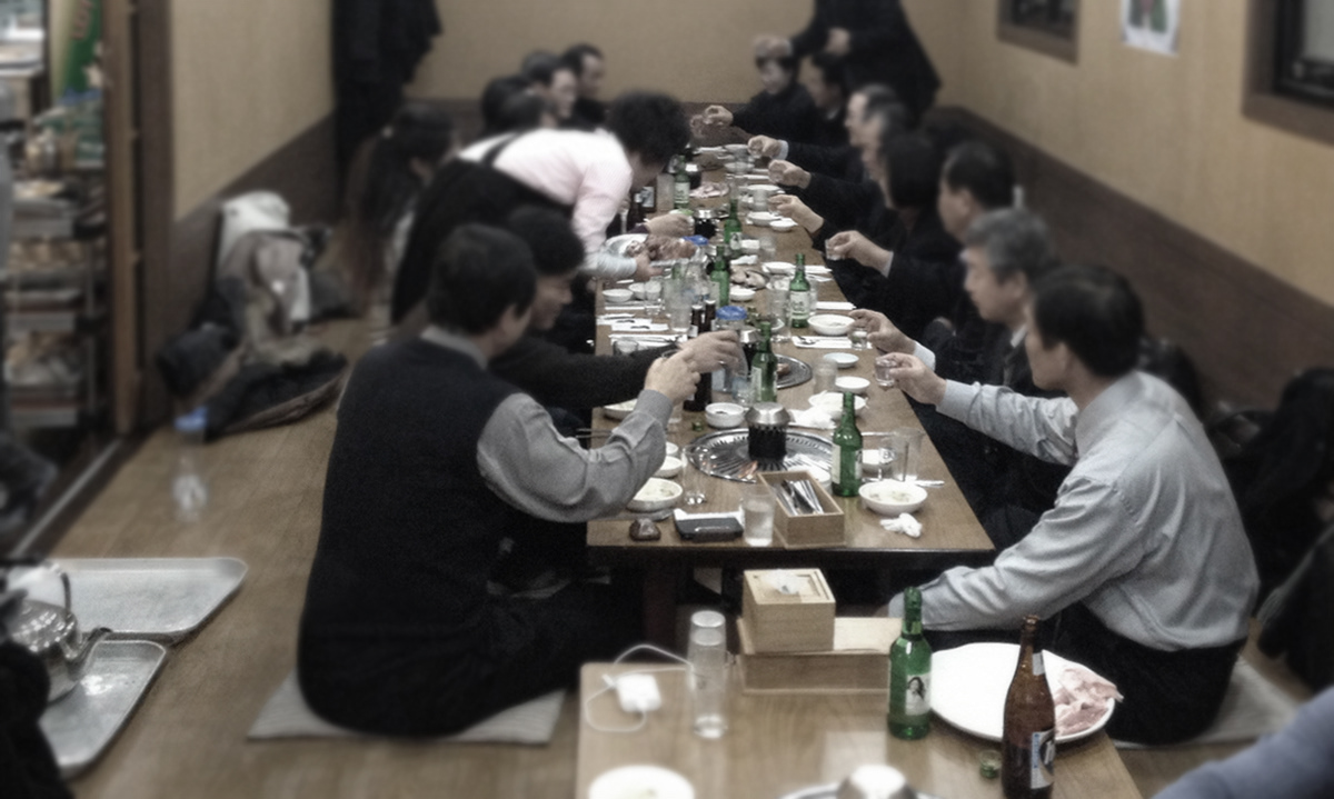 chair，Plastic，the republic of korea，fashion，