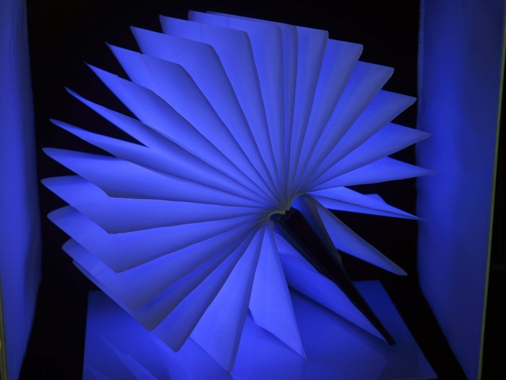 magical，originality，light，Book lamp，Design，