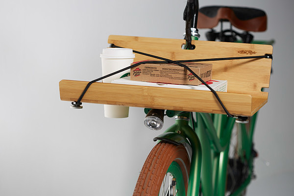 to work in an office，Bicycle，Design，originality，traffic，tool，