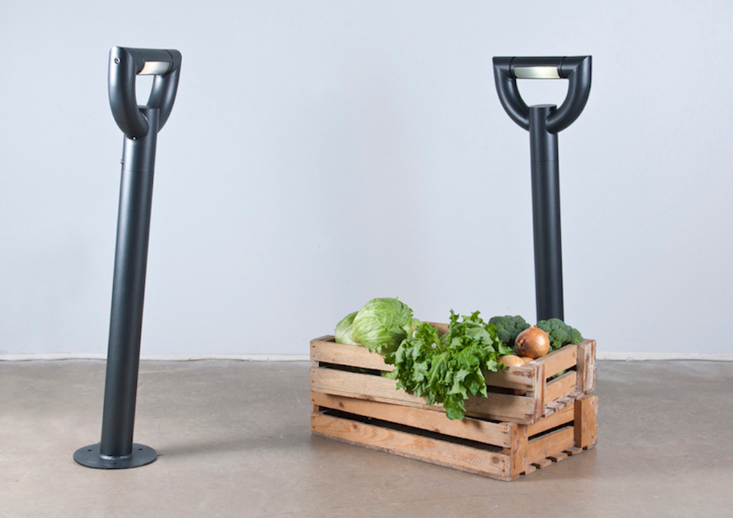 camouflage，lighting，messenger，originality，Design，