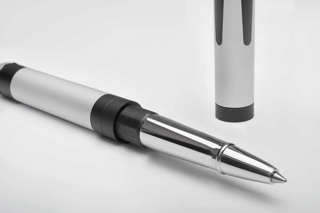 pen，rocket，Interesting，Metal，