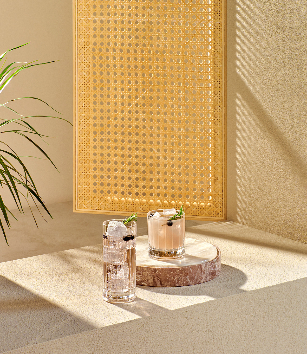 Bare glass，glass，NUDE，