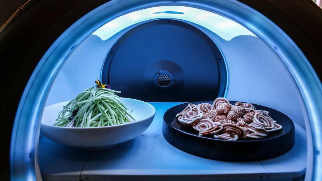 robot，Alibaba，ai，Hotel services，artificial intelligence，Lidar，Large robot，lovely，