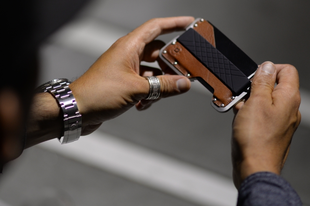 fashionable，tactics，one，wallet，originality，Design，