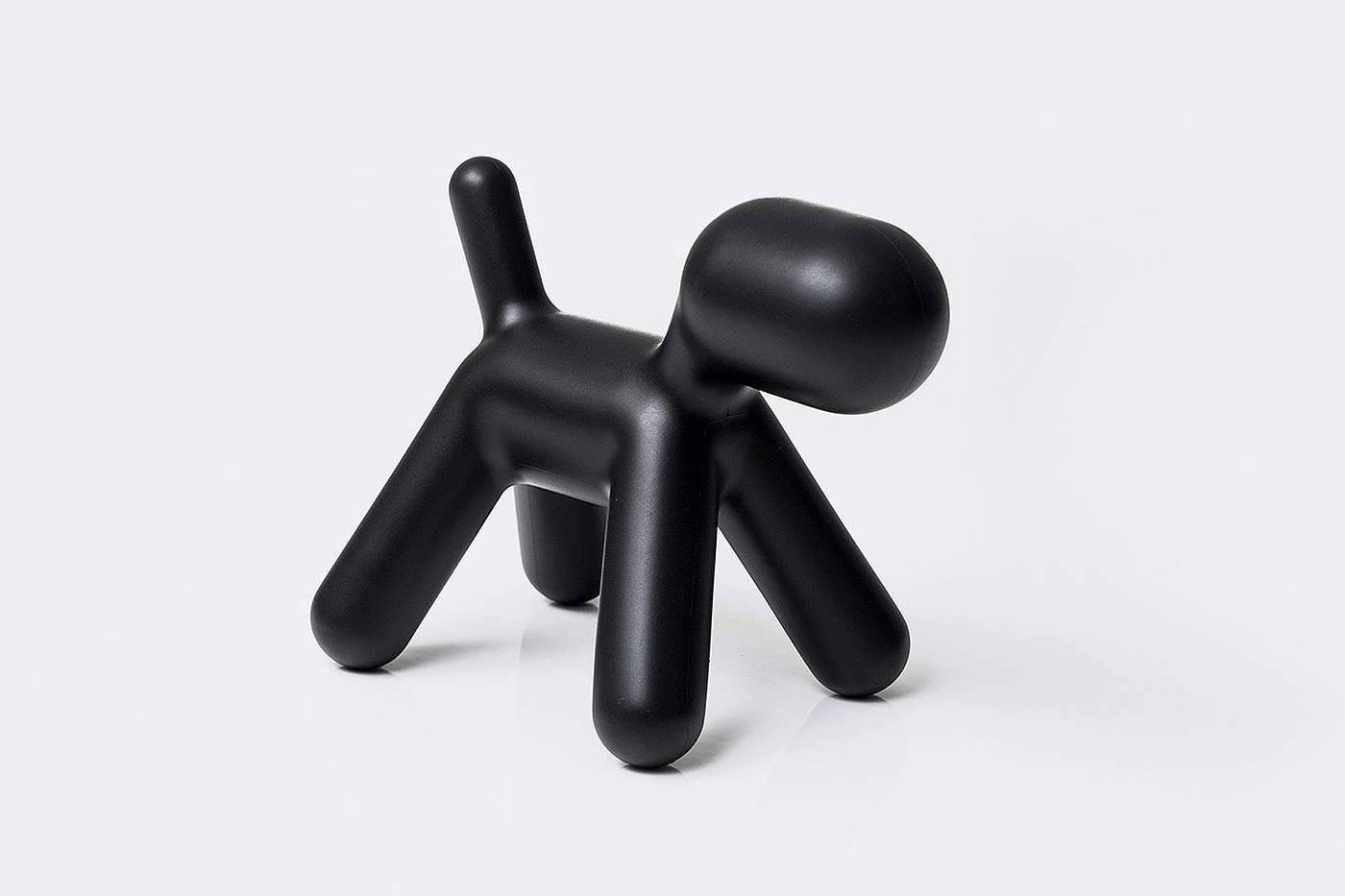 Minimalism，Ball chair，chair，