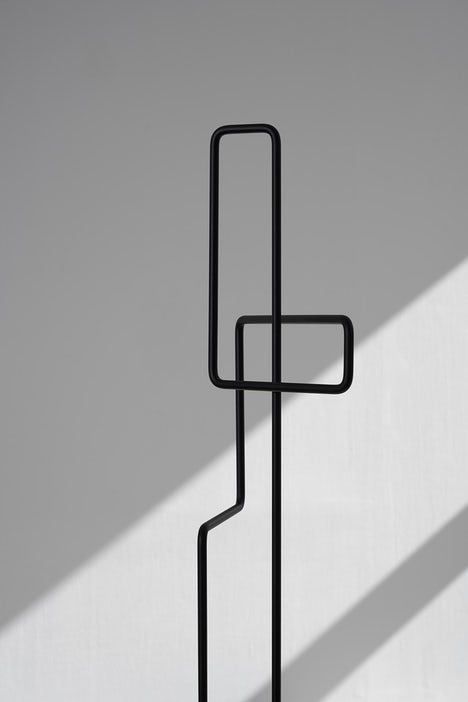 originality，Design，coat hanger，Simplicity，Servant station，nine hundred and eight，