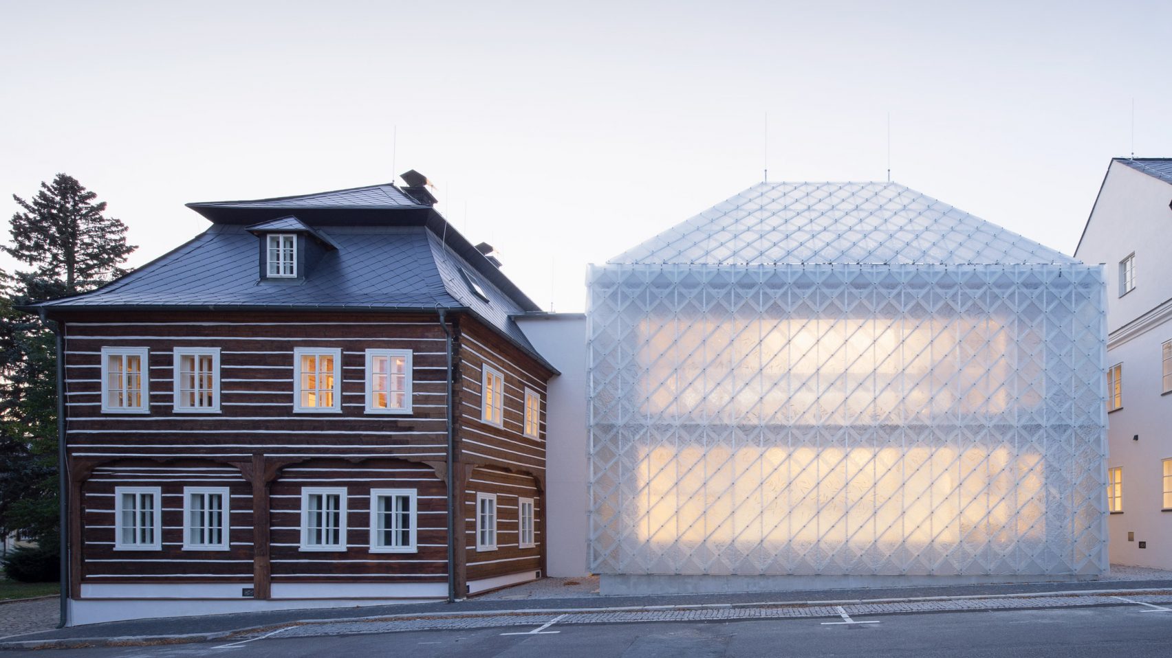 Architecture，translucent，Ground glass，laboratory，kindergarten，