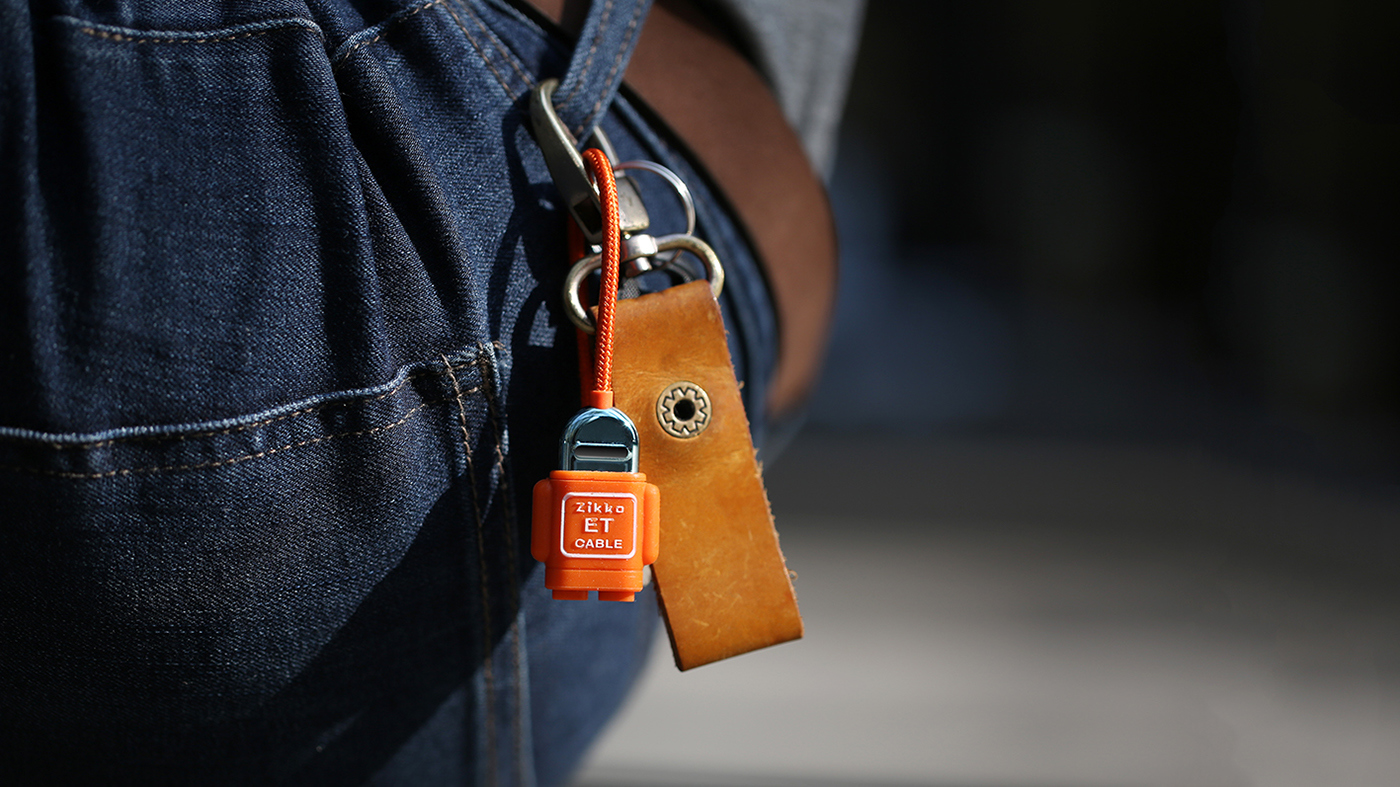 Digital accessories，Mobile phone charging treasure，industrial design，