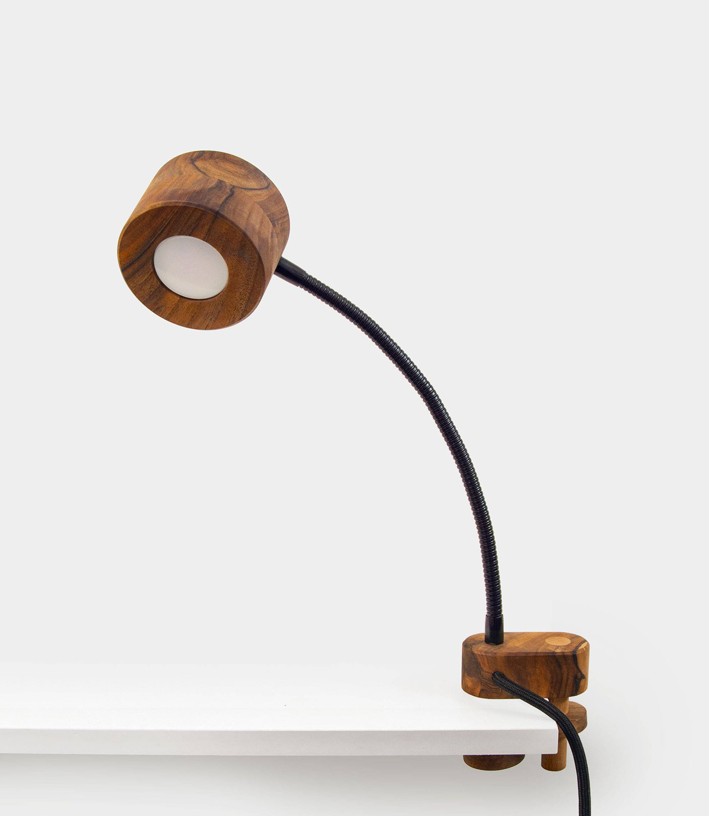 Desk lamp，Clip lamp，walnut，