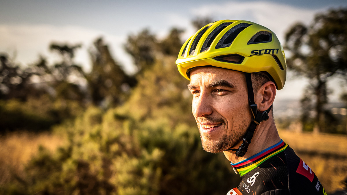 Helmet，Ride，headset，protect，