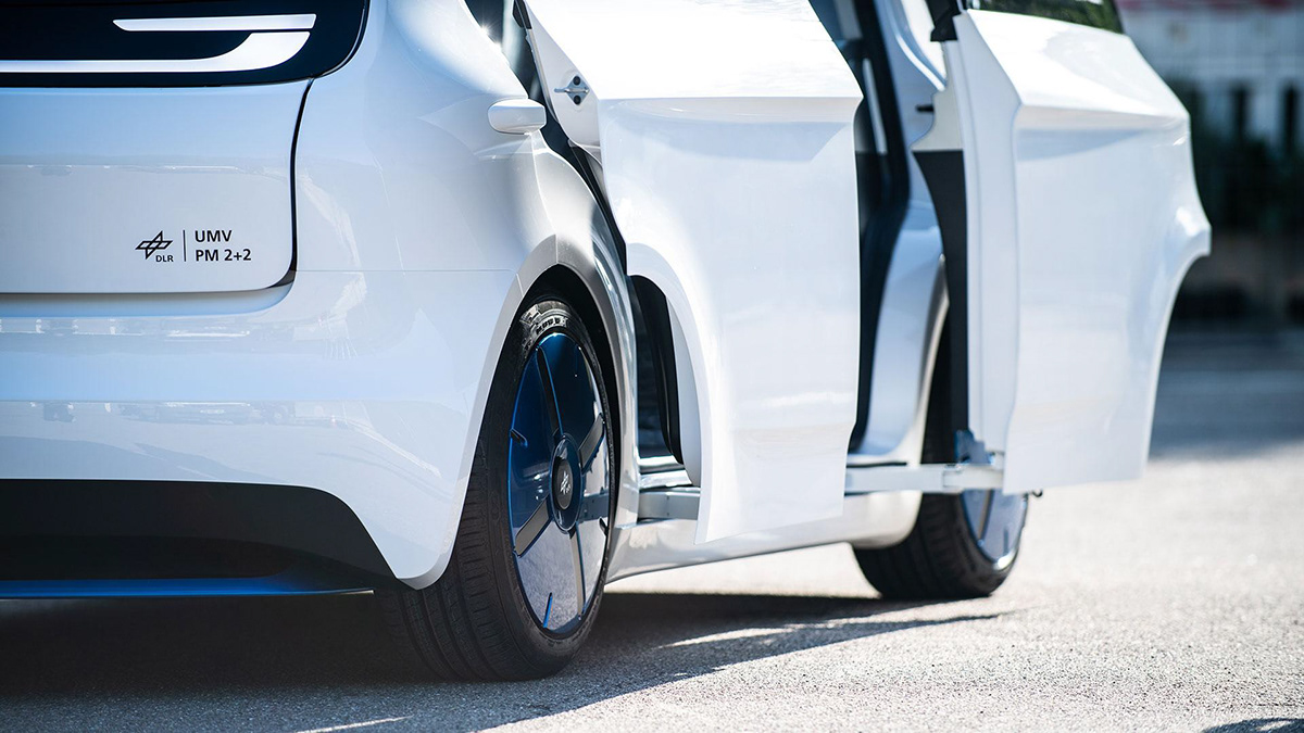 User experience，DLR，automobile，future，Interior design，Hand drawn，