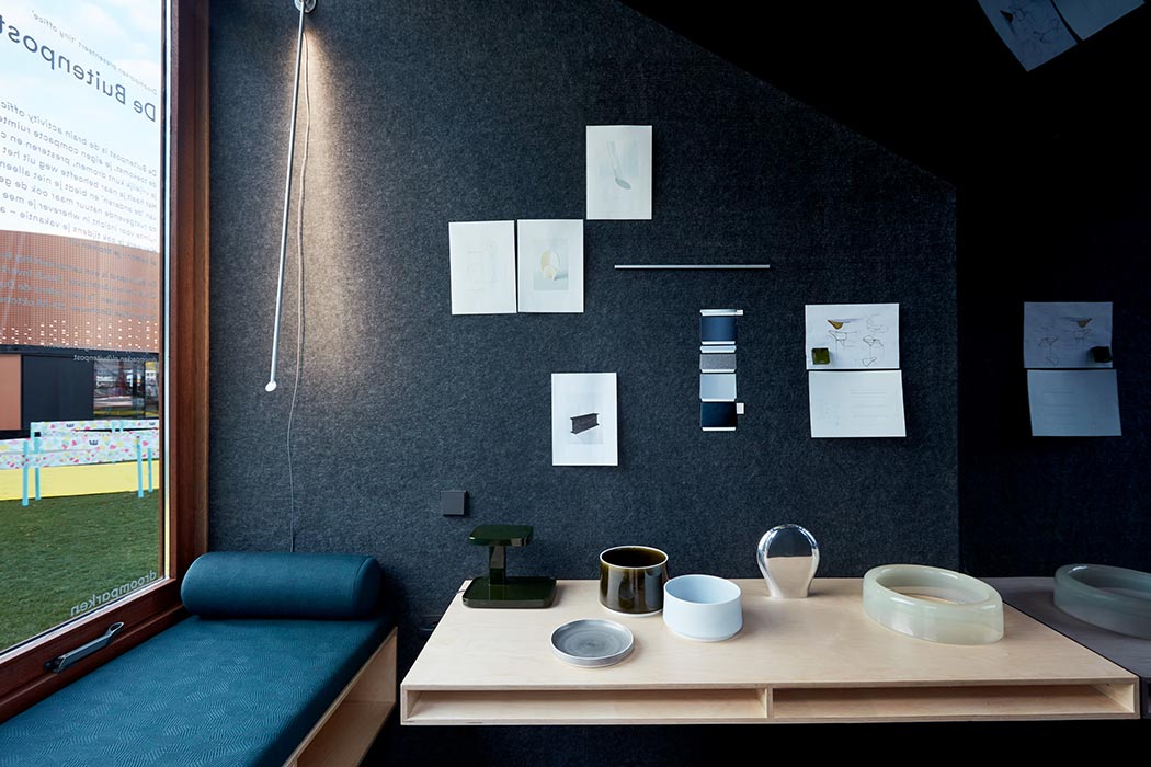 Tiny Offices，Corrugated aluminum，Architecture，office，small-scale，