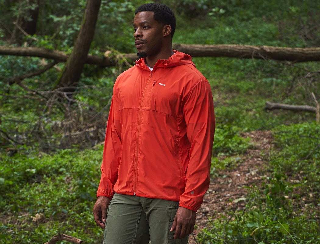 clothing，Hoodie，Outdoor adventure，Windbreaker，Integrated，