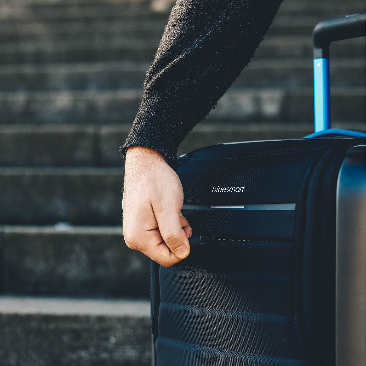 Bluesmart，intelligence，trunk，Digital lock，Position tracking，application program，