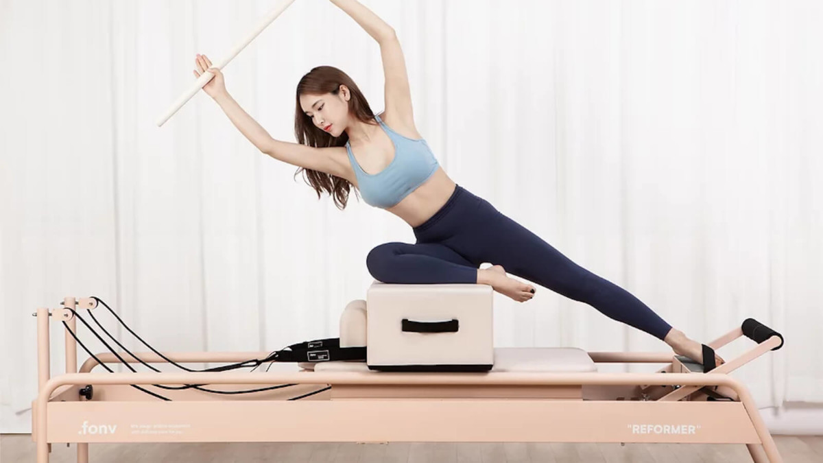 family，pilates，physical exercise，