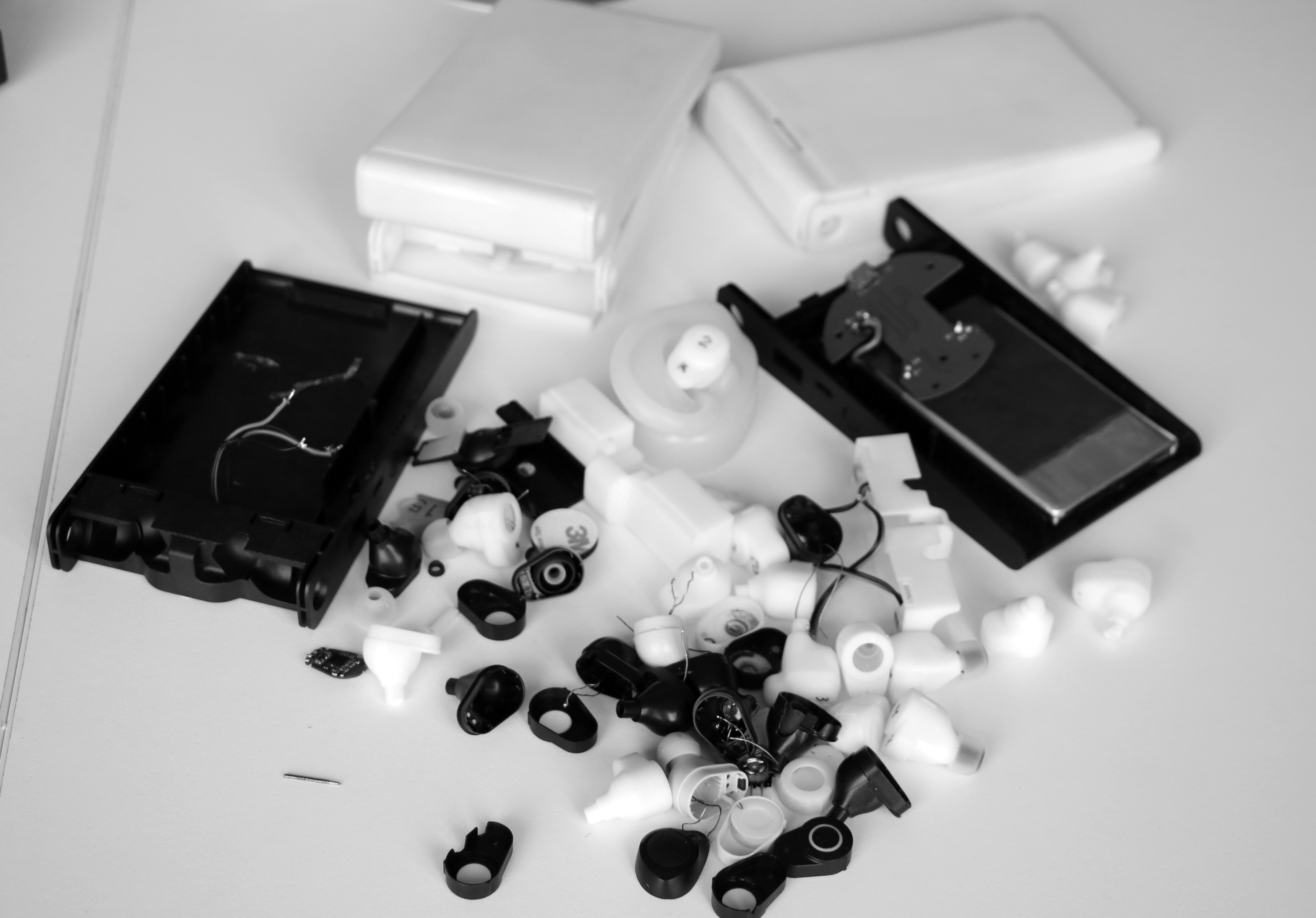 portable source，Bluetooth headset，True wireless Bluetooth headset，Wireless charging，